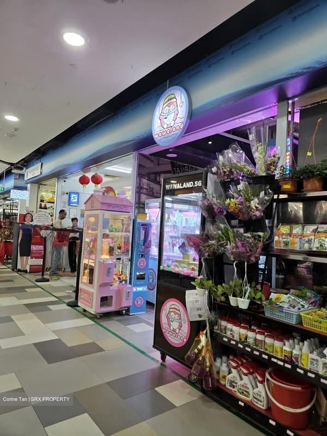 Junction Nine (D27), Retail #585391711